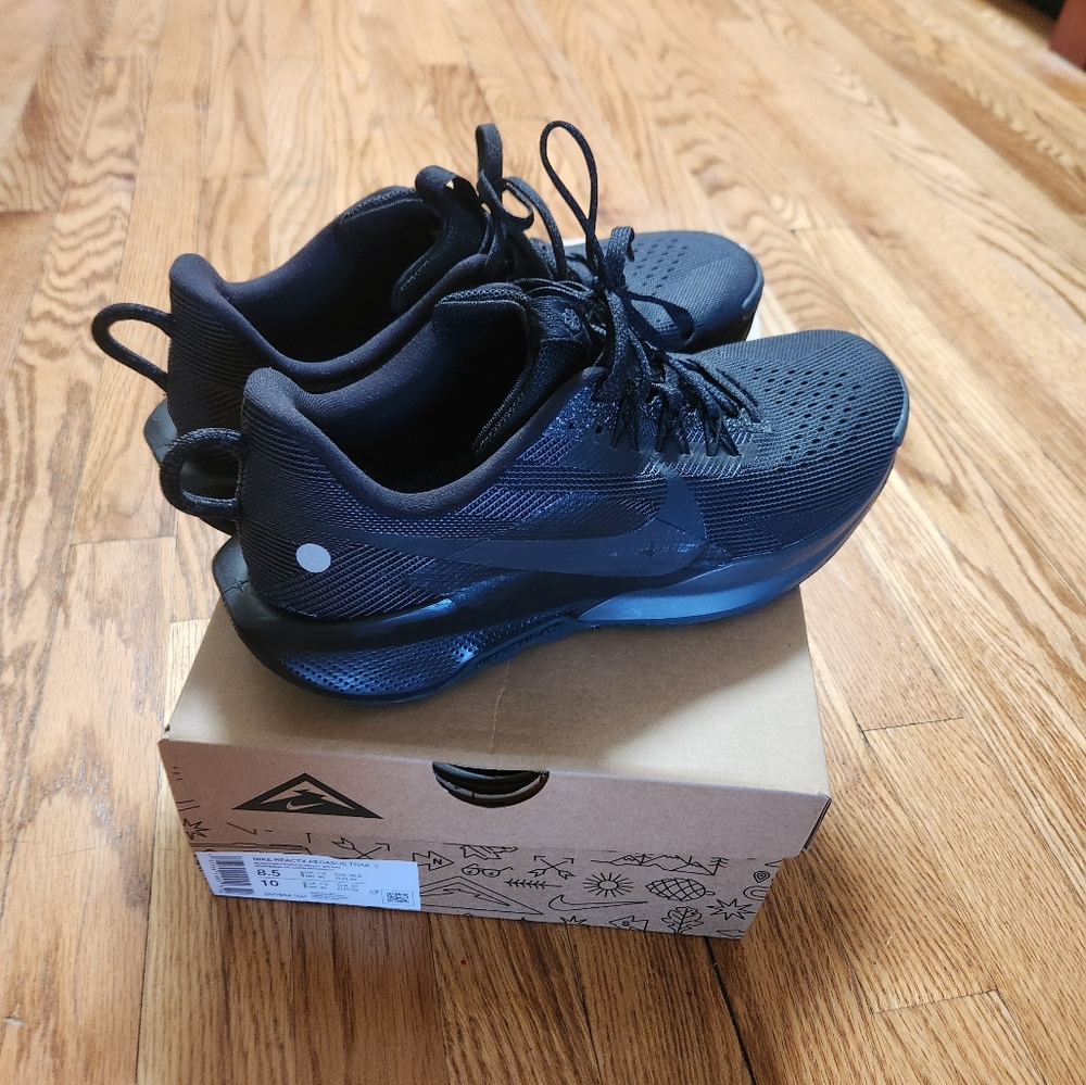 Nike React X Pegasus Trail 5 Size 8.5